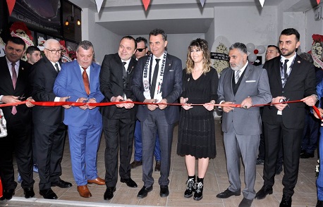Başkan Orman, Bahçeşehir Beşiktaşlılar Derneği lokalinin açılışına katıldı