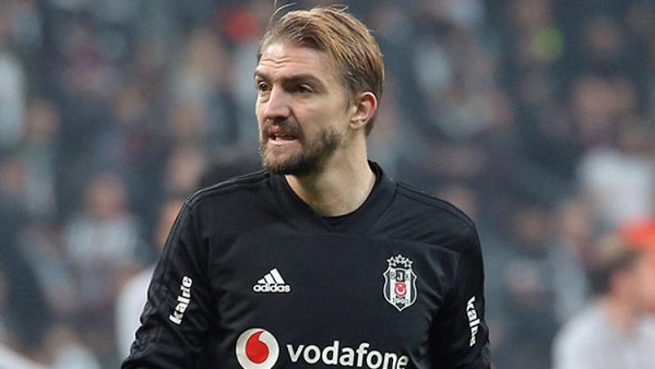 Beşiktaş Caner konusunda kararını verdi