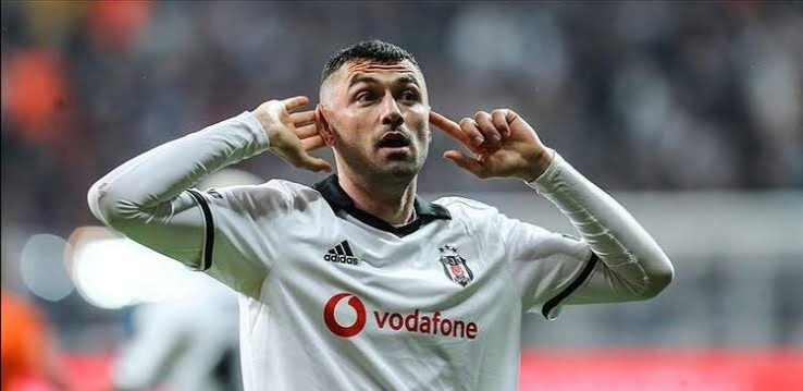 Beşiktaş, Burak Yılmaz ile her konuda anlaştı