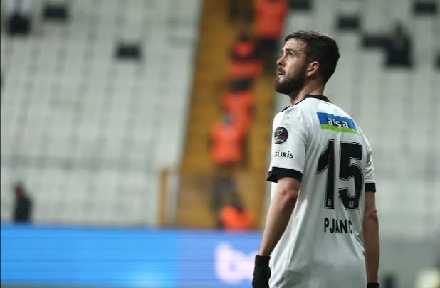 Pjanic’ten Beşiktaş açıklaması! Gelecek planı…
